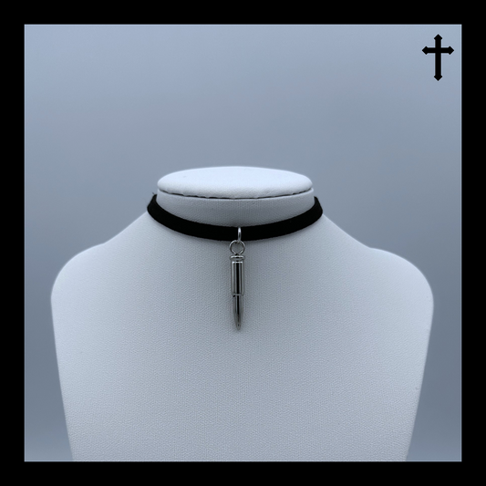 Betrayal Choker